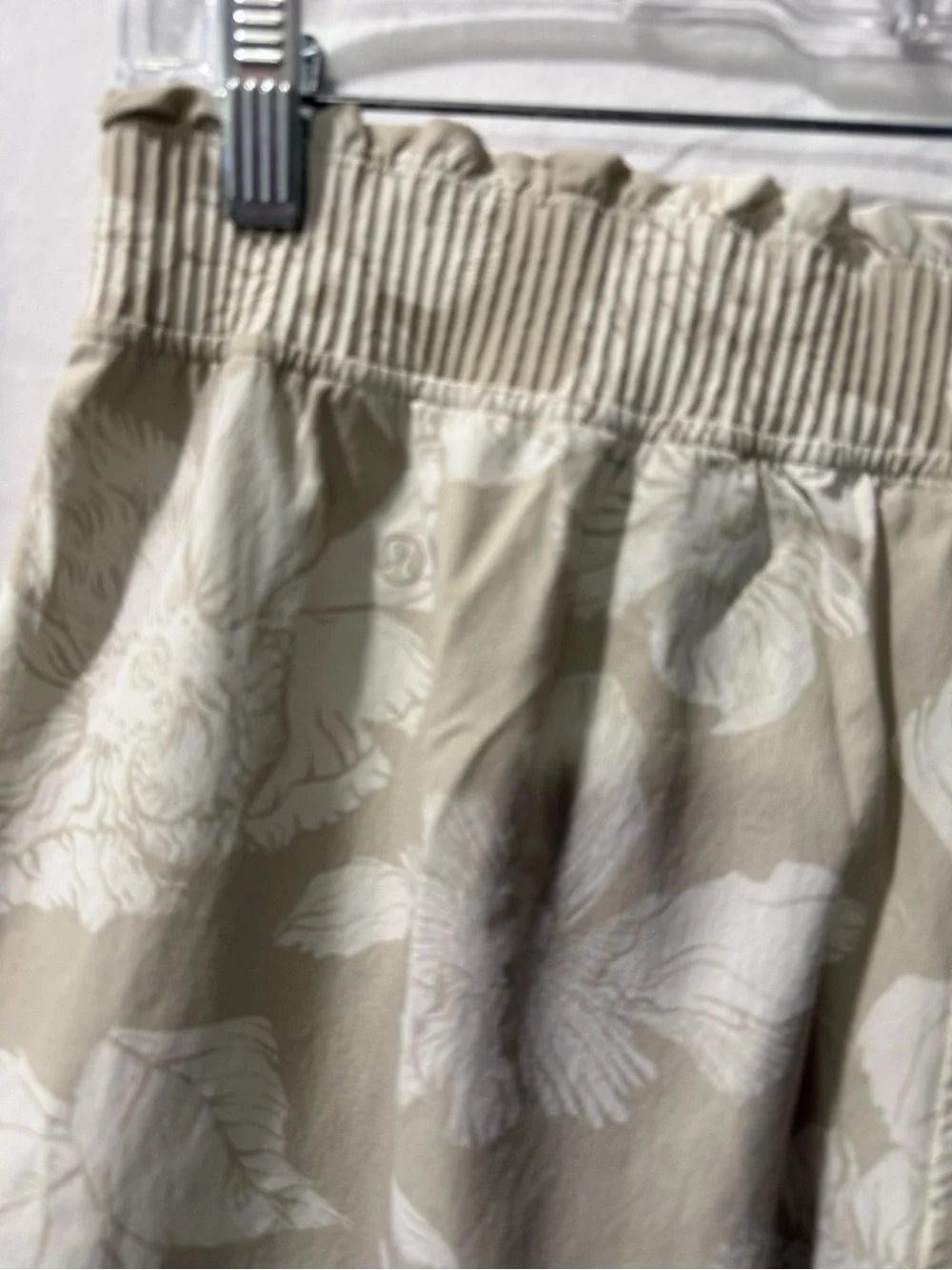 lululemon athletica Beige Floral Rib-Waist Women's Shorts